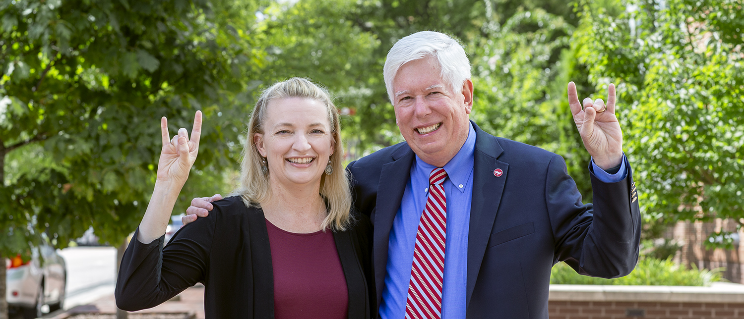 Drs. Donna Petherbridge and Tom Miller (l-r)