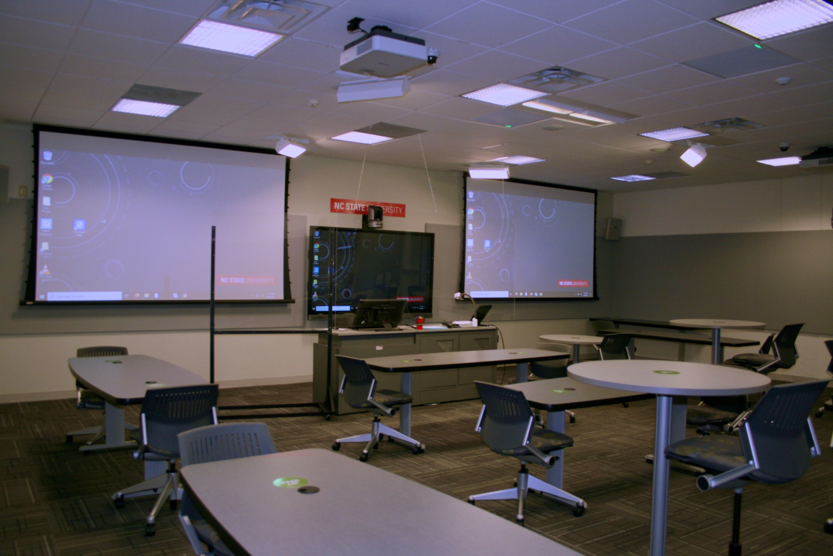 A picture of classroom.